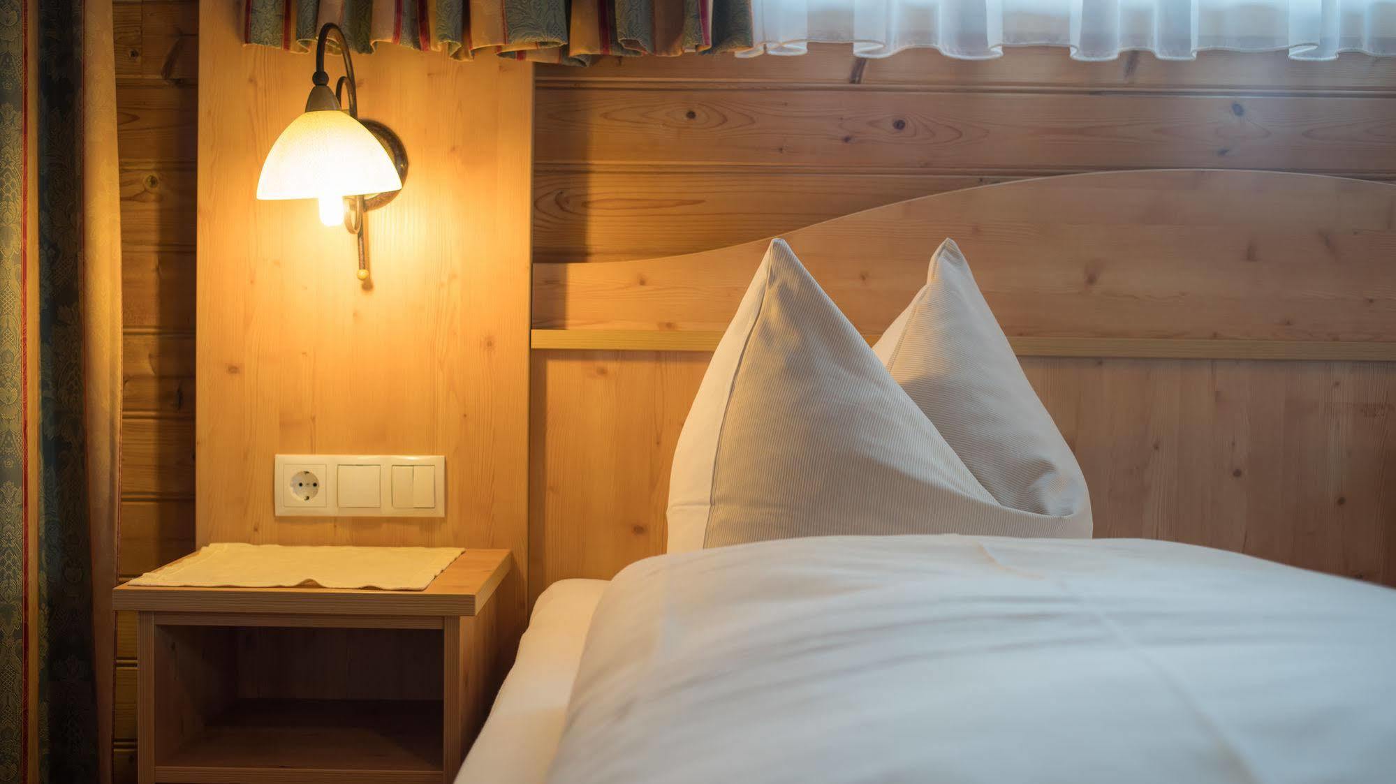 Gasthof Pension Alpenblick Radfeld Zewnętrze zdjęcie